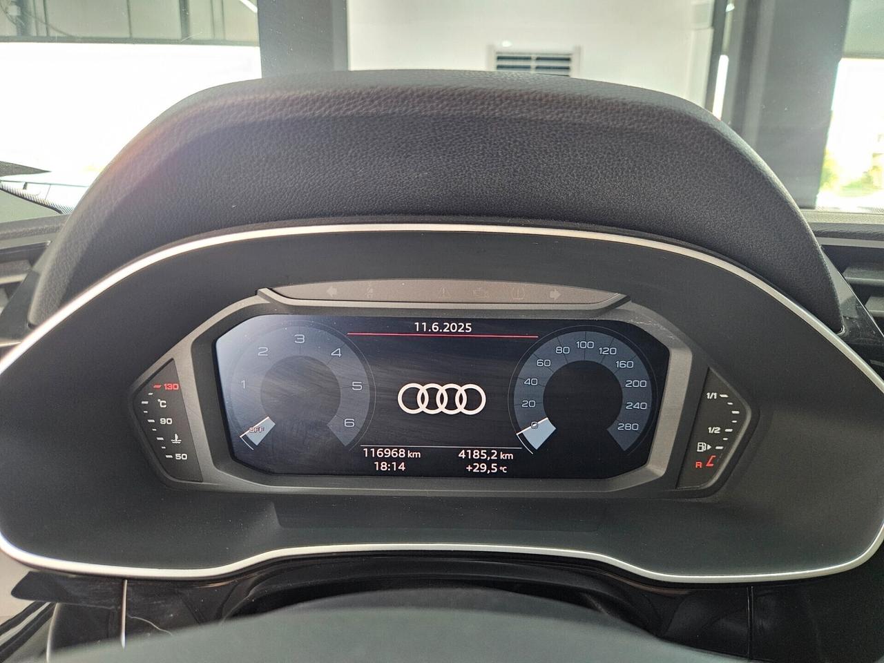Audi Q3 35 2.0 tdi Business quattro s-tronic