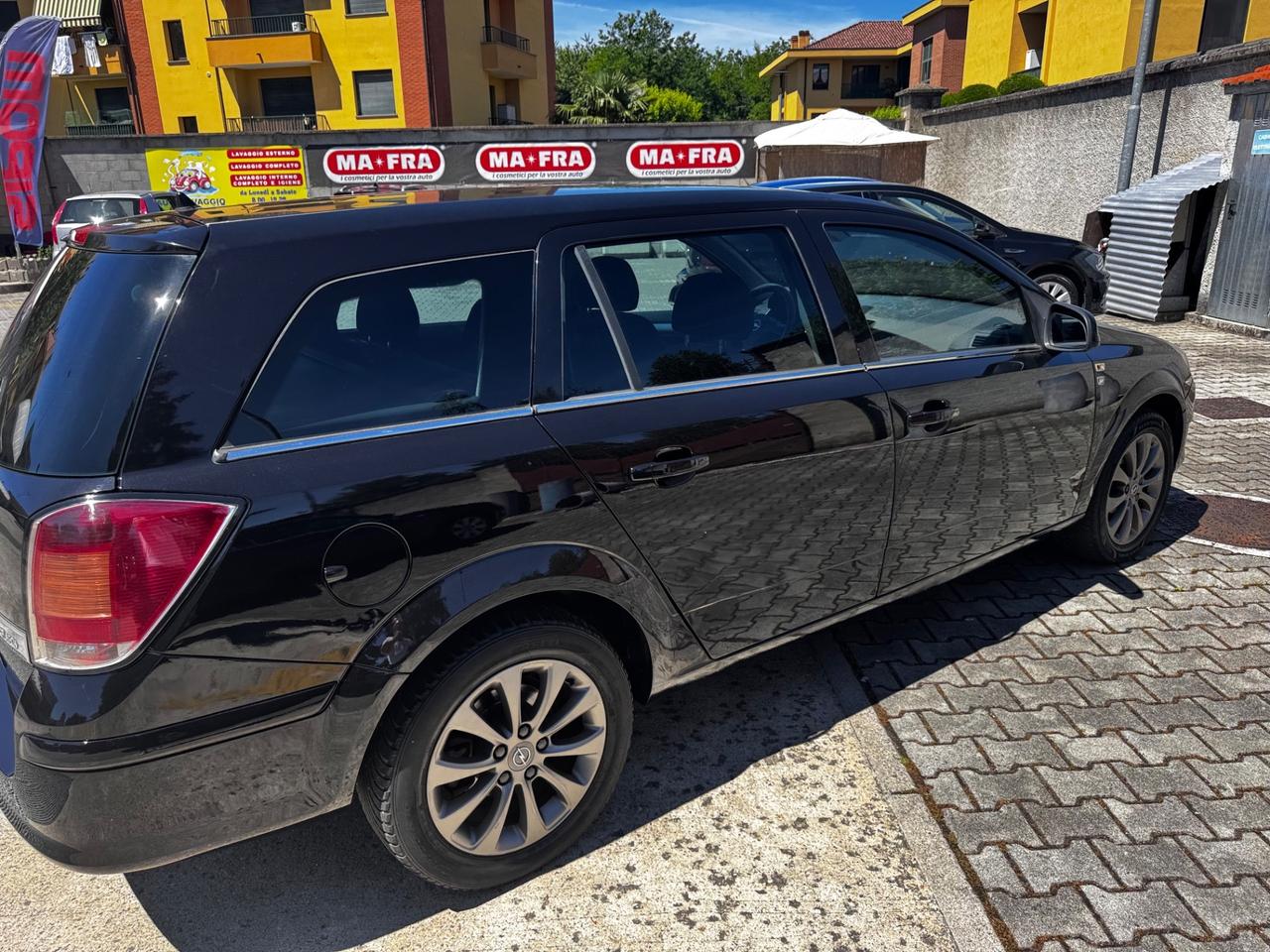 Opel Astra 1.6 16V GPL-TECH Station Wagon Enjoy