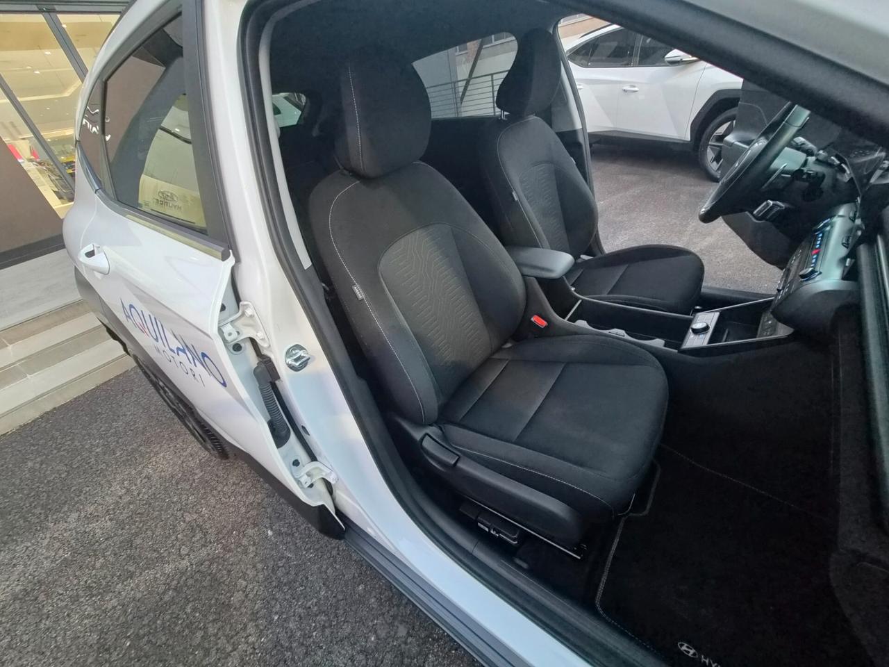 Hyundai Kona 1.6 HEV DCT Business