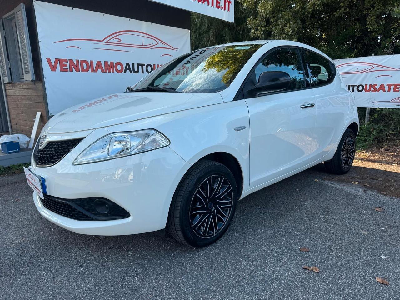 Lancia Ypsilon 1.2 69 CV 5 porte GPL Ecochic