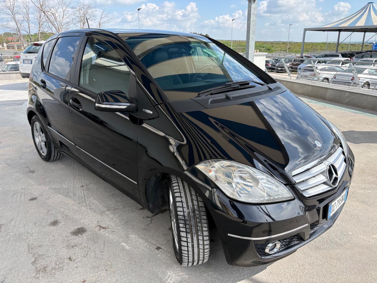 Mercedes-benz A 160 CDI BlueEFFICIENCY Elegance
