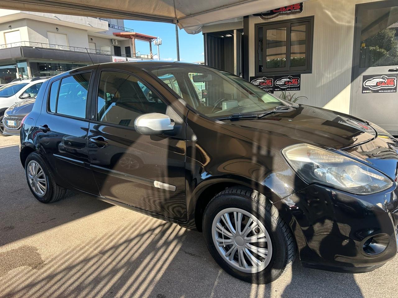 Renault Clio 1.2 16V 5 porte GPL Dynamique