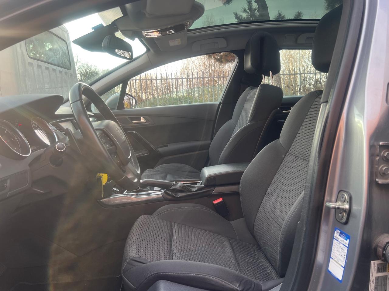 Peugeot 508 BlueHDi 120 EAT6 S&S SW Allure