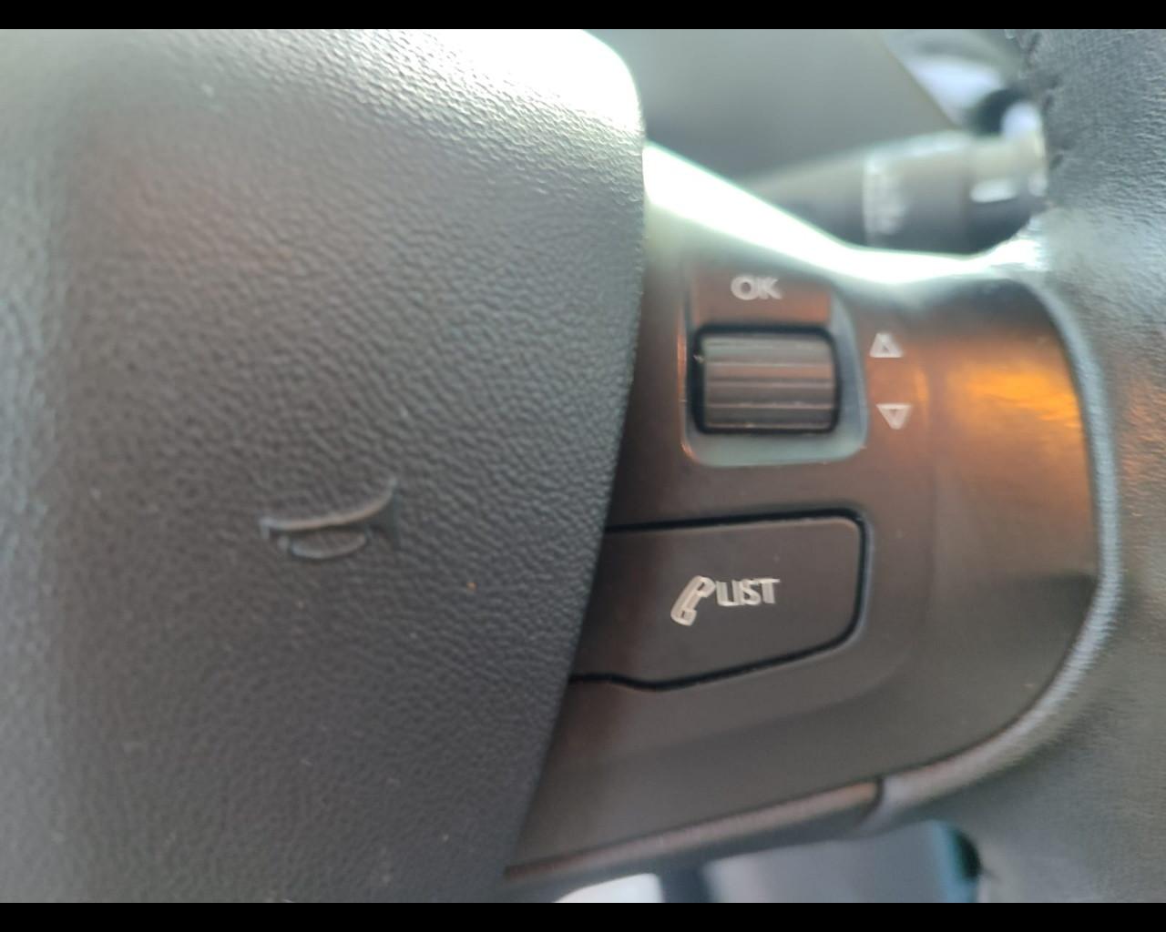 PEUGEOT PureTech 82 5 porte Allure