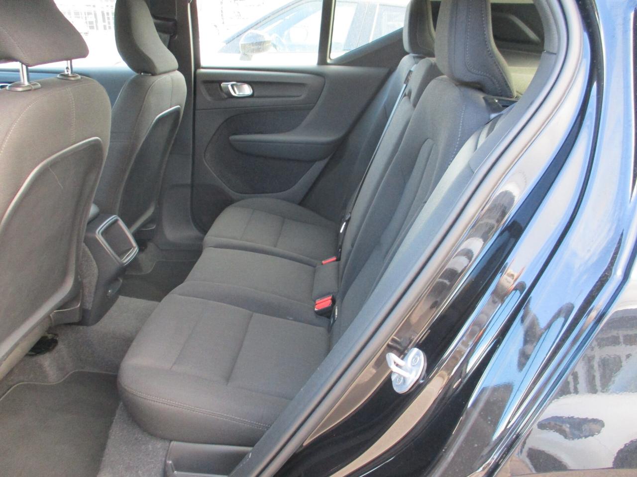 Volvo XC40 T2 automatico Essential