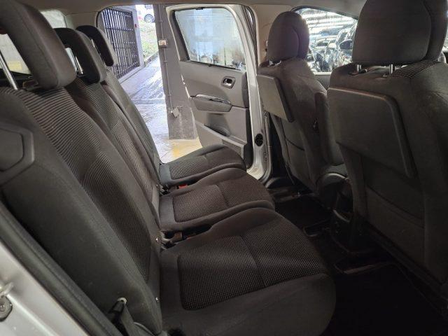 PEUGEOT 5008 1.6 e-HDi 115CV Stop&Start ETG6 7POSTI