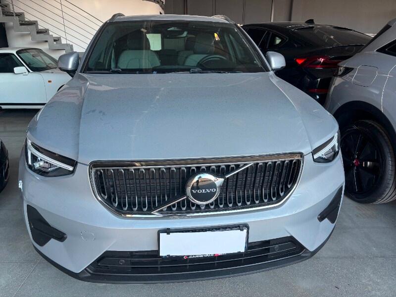 VOLVO XC40 (2017-->) XC40 B3 automatico Core