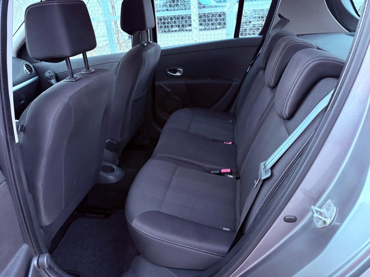 Renault Clio 1.2 16V 100cv 5 porte