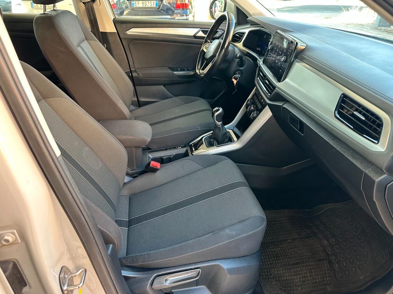 Volkswagen T-Roc 1.0 TSI Life