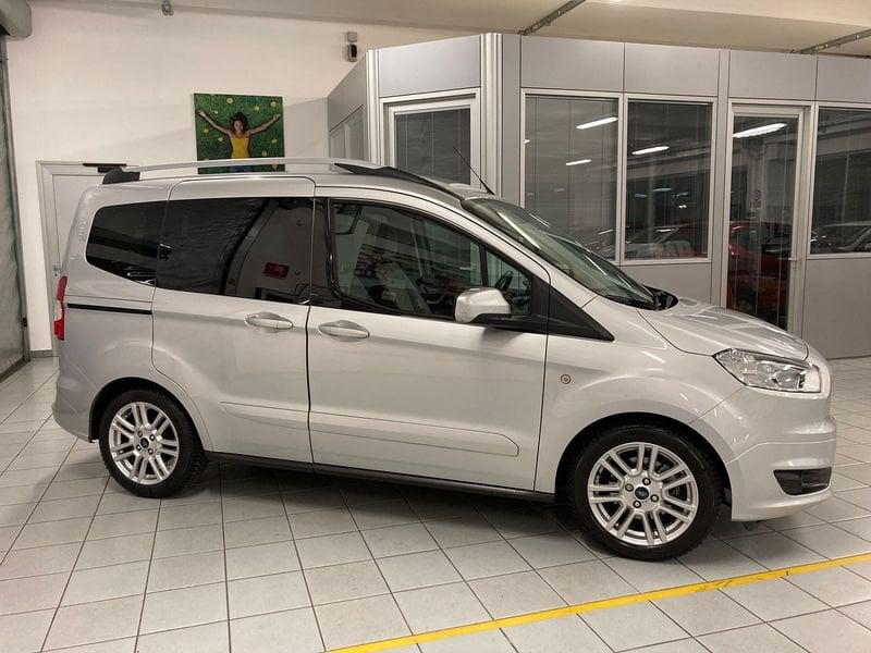 Ford Tourneo Courier Titanium 1.0 ecob. 100cv E6 rif.FM649