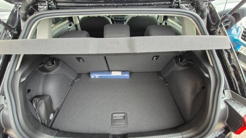 Volkswagen Polo 1.0 Edition Plus - KMO 2025