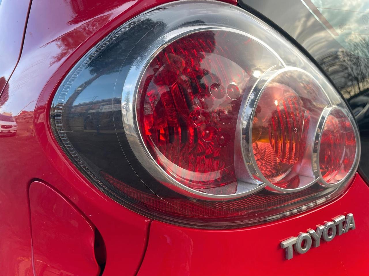 Toyota Aygo 1.0 12V VVT-i 5 porte Active Connect