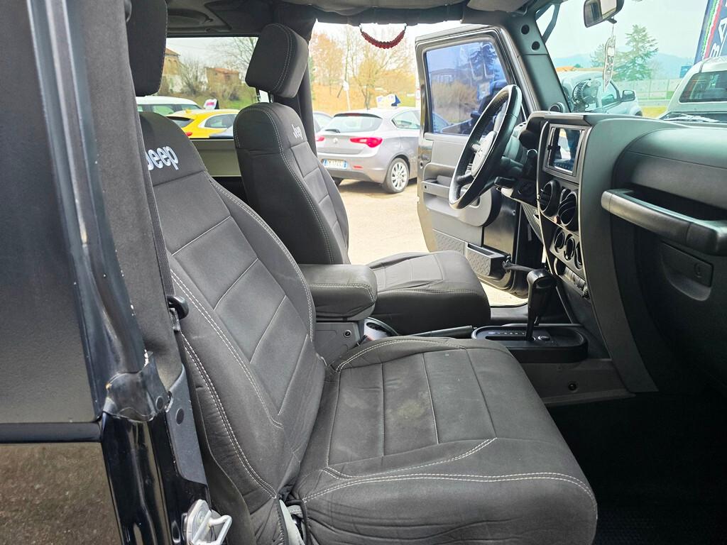 Jeep Wrangler 2.8 CRD SAHARA KIT TRASFORMER