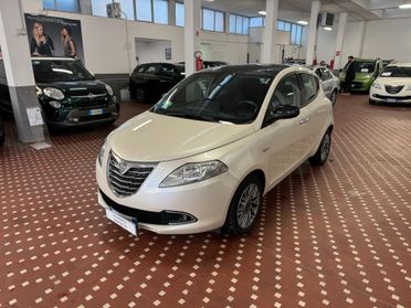 Lancia Ypsilon 1.2 69 CV 5 porte S&S Platinum NEOPATENTATI