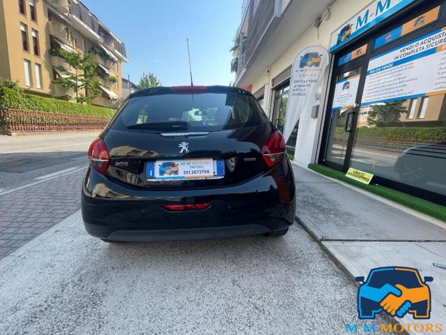 PEUGEOT 208 1° Allure ?neo patentati ?