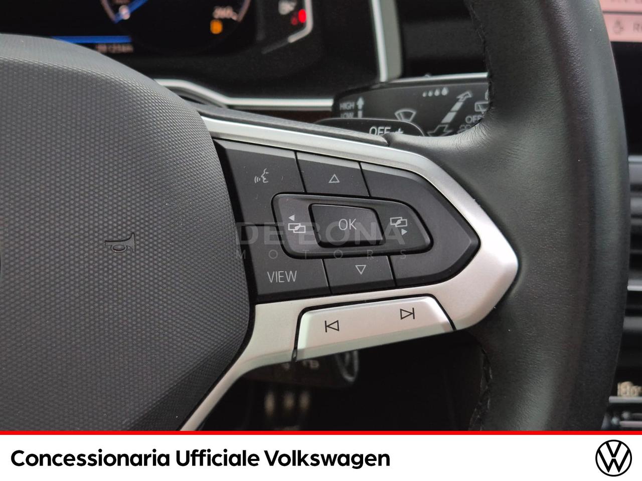 Volkswagen Taigo 1.0 tsi r-line 110cv dsg