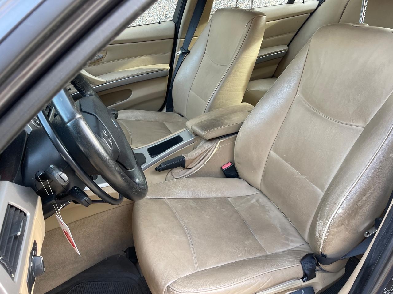 BMW 320D AUTOMATICO ADATTAMENTO DISABILI EXPORT