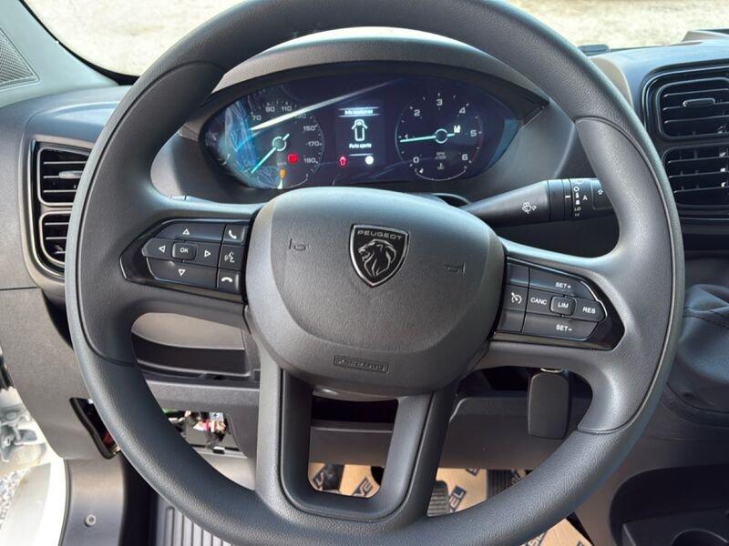 Peugeot Boxer Boxer 335 2.2 BlueHDi 140 S&S PLM-TA Furgone