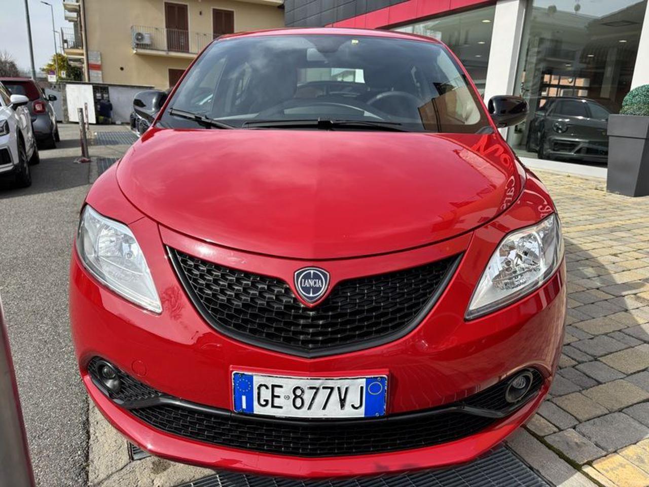 Lancia Ypsilon 1.0 FireFly 5 porte S&S Hybrid Ecochic Gold