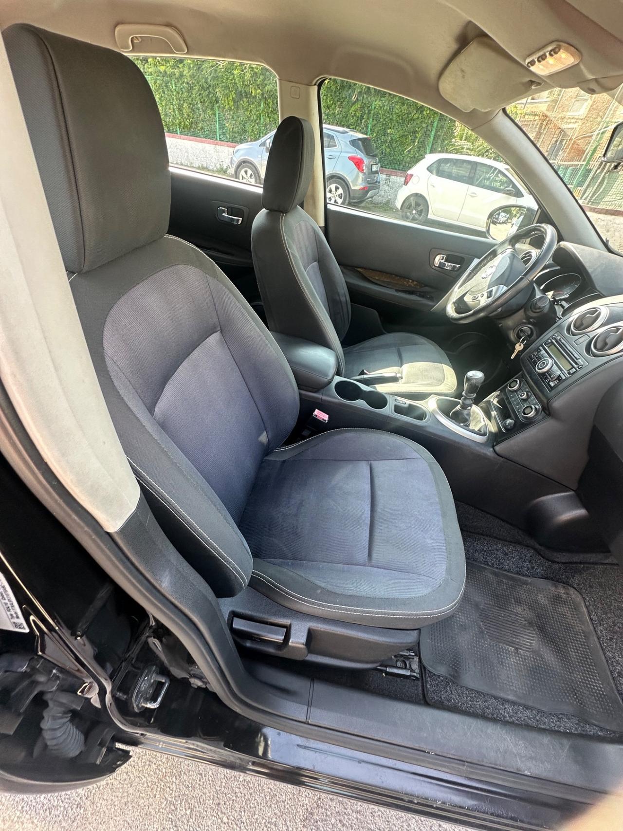 Nissan Qashqai 1.5 dCi DPF Tekna