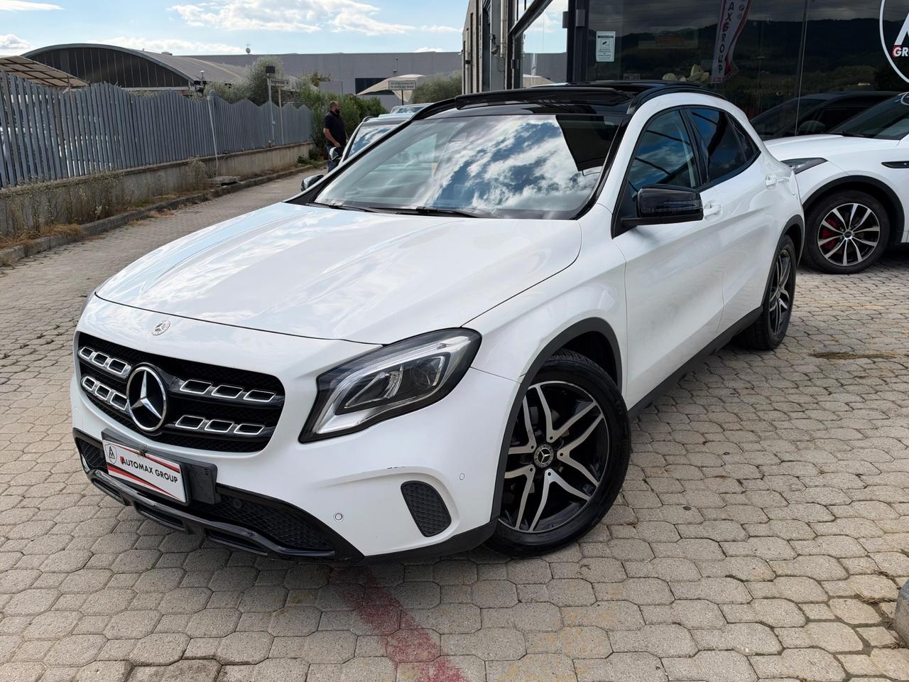 Mercedes-benz GLA 200 d Automatic 4Matic Premium Night Edition