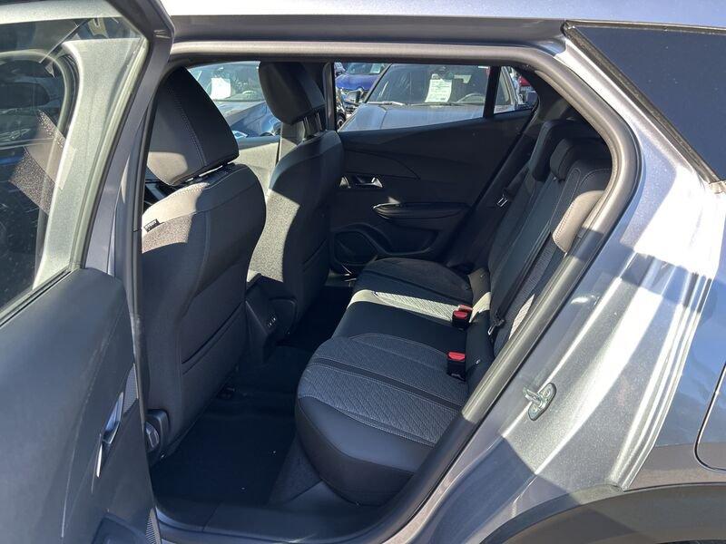 Peugeot 2008 II 2023 1.2 puretech Allure s&s 100cv