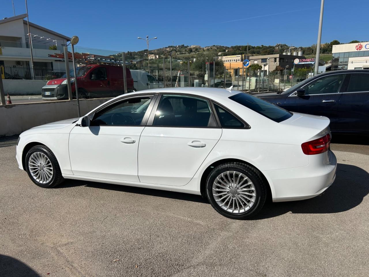 Audi A4 2.0 TDI 143CV Business Plus