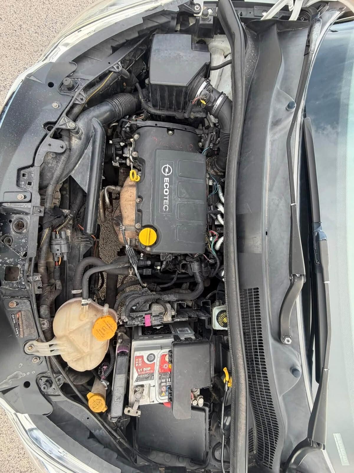 Opel Corsa 1.2 85CV 5 porte GPL-TECH Elective