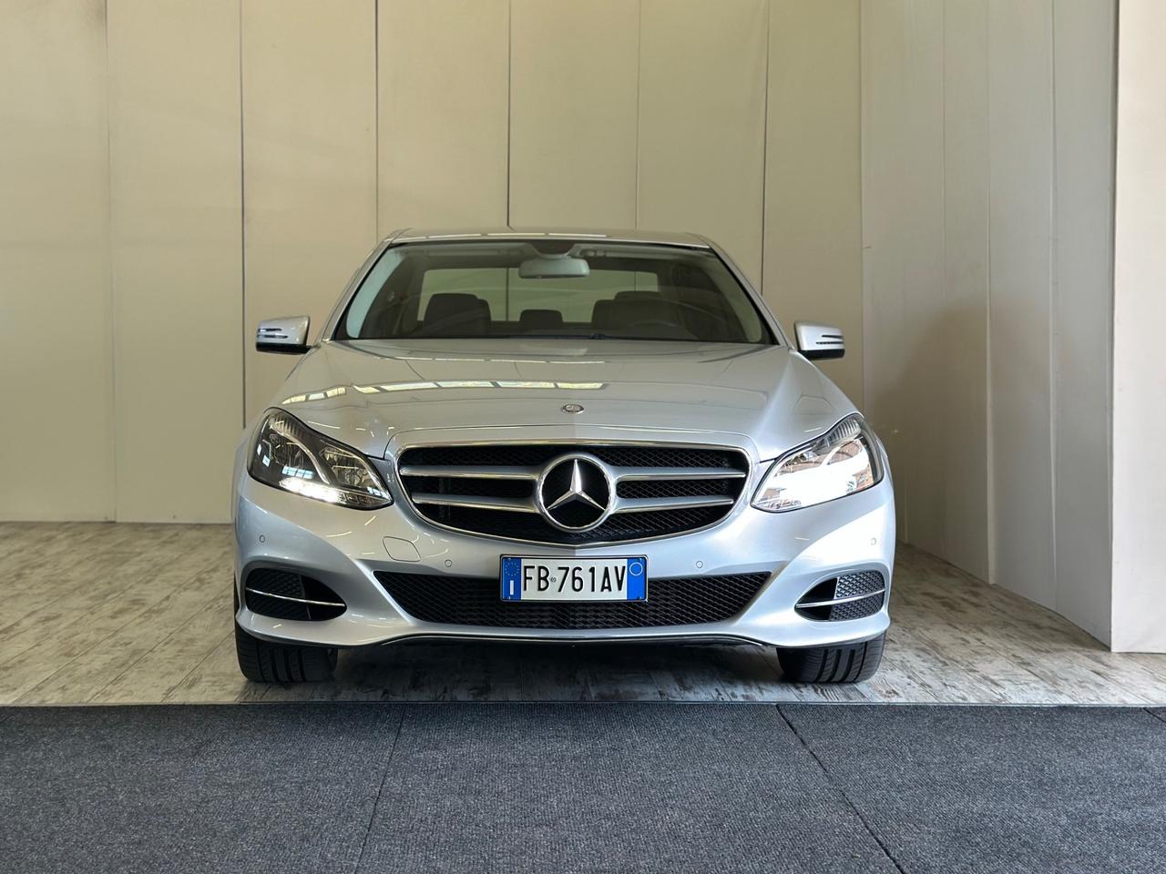 Mercedes-benz E 220 2.2 BlueTEC Automatic Premium