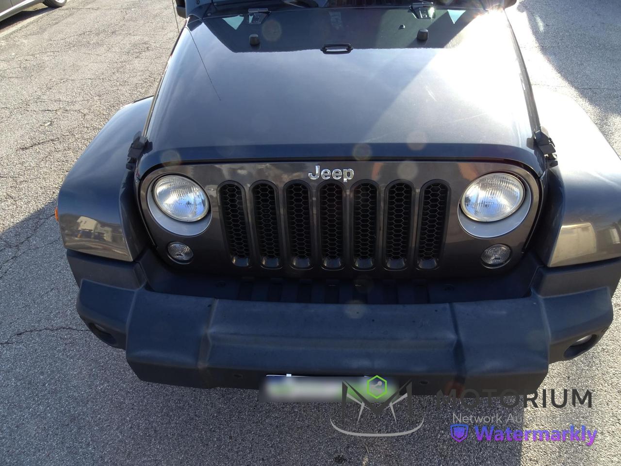 Jeep Wrangler 2.8 CRD DPF Sahara 4x4 automatic