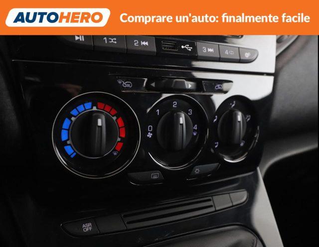 LANCIA Ypsilon 1.0 FireFly 5 porte S&S Hybrid Ecochic Silver