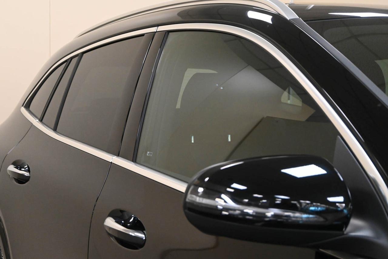 MERCEDES GLA (H247) GLA 200 d Automati...