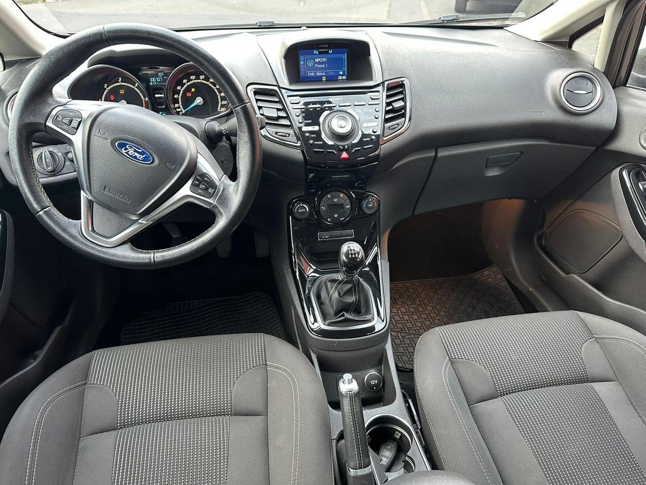 Ford Fiesta 1.5 TDCi 75CV 5 porte Titanium