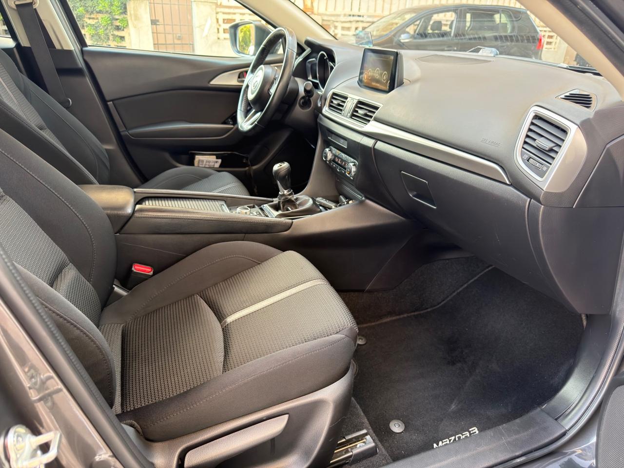 Mazda 3 Mazda3 1.5 Skyactiv-D Evolve