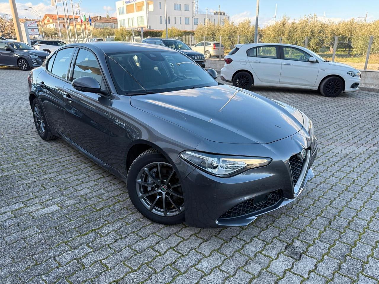 Alfa Romeo Giulia 2.2 Turbodiesel 160 CV AT8 Super