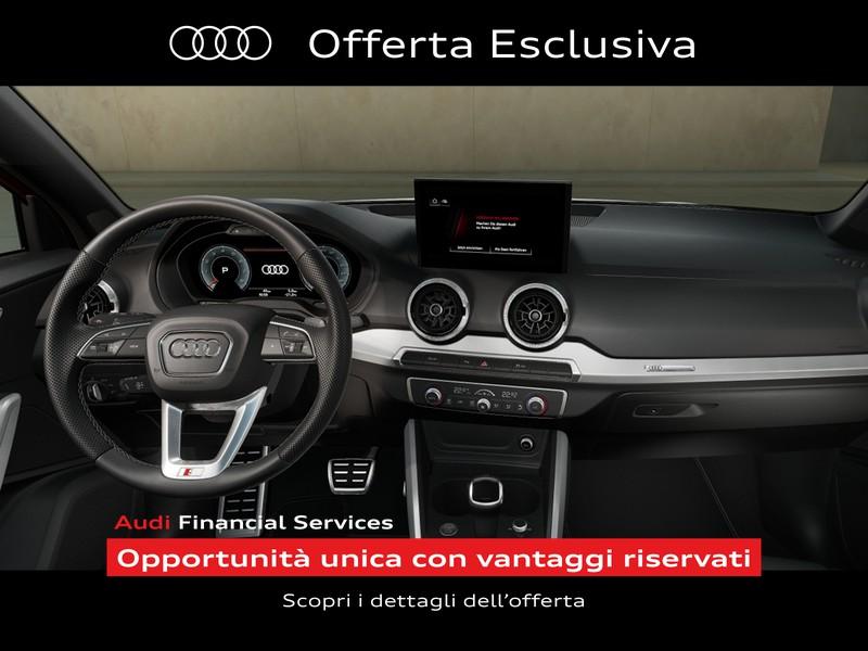 Audi Q2 35 1.5 tfsi identity black s-tronic