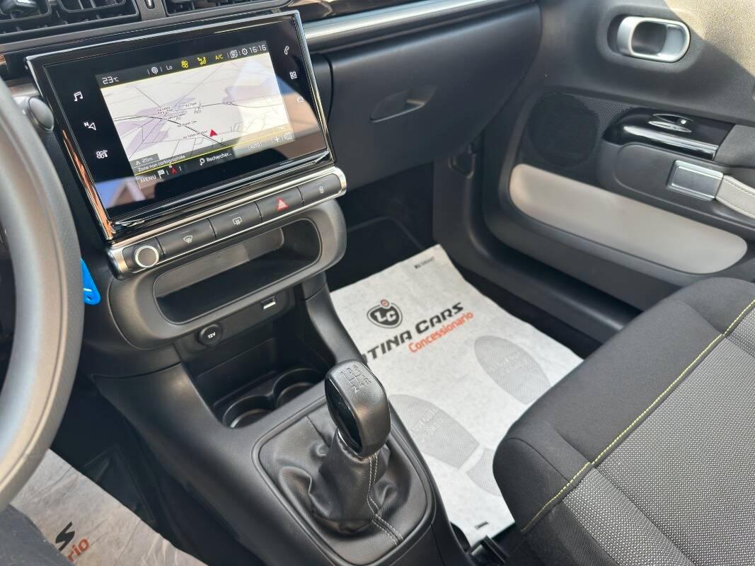 Citroen C3 1.2 puretech Feel 82cv neopatentati con CarPlay