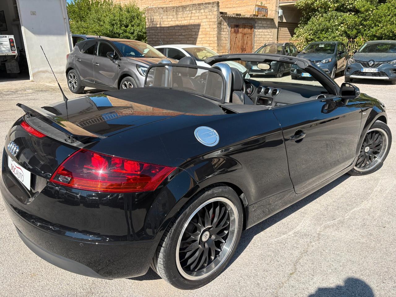 Audi TT Roadster 2.0 TFSI 200 CV S-LINE