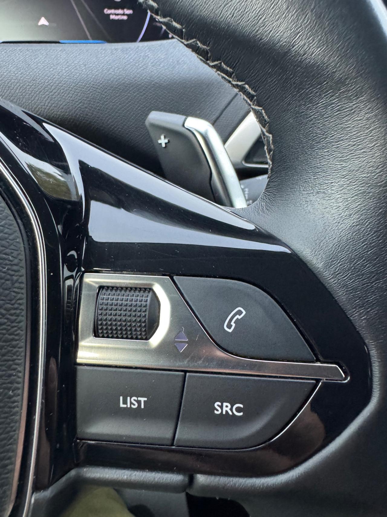 Peugeot 3008 BlueHDi 130 S&S EAT8 Allure