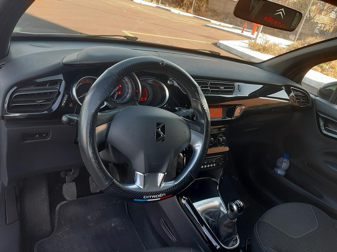Ds DS3 DS 3 1.6 e-HDi 90 airdream Just Black ADATTA A NEOPATENTATI