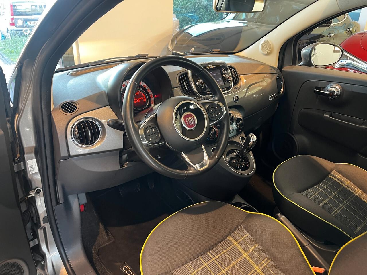 Fiat 500 1.2 Lounge Dualogic