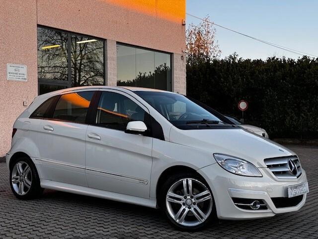 Mercedes-benz B 180 B 200 CDI BlueEFFICIENCY Premium