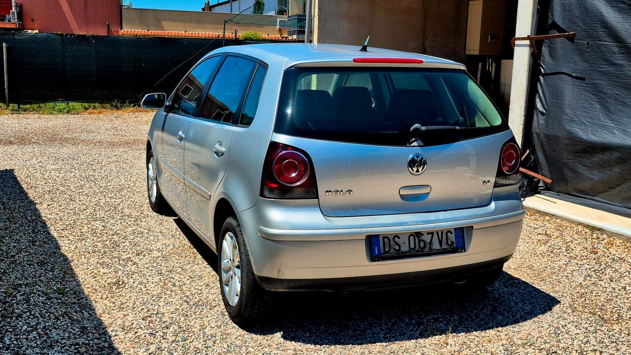 Volkswagen Polo 1.4 NEOPATENTATI