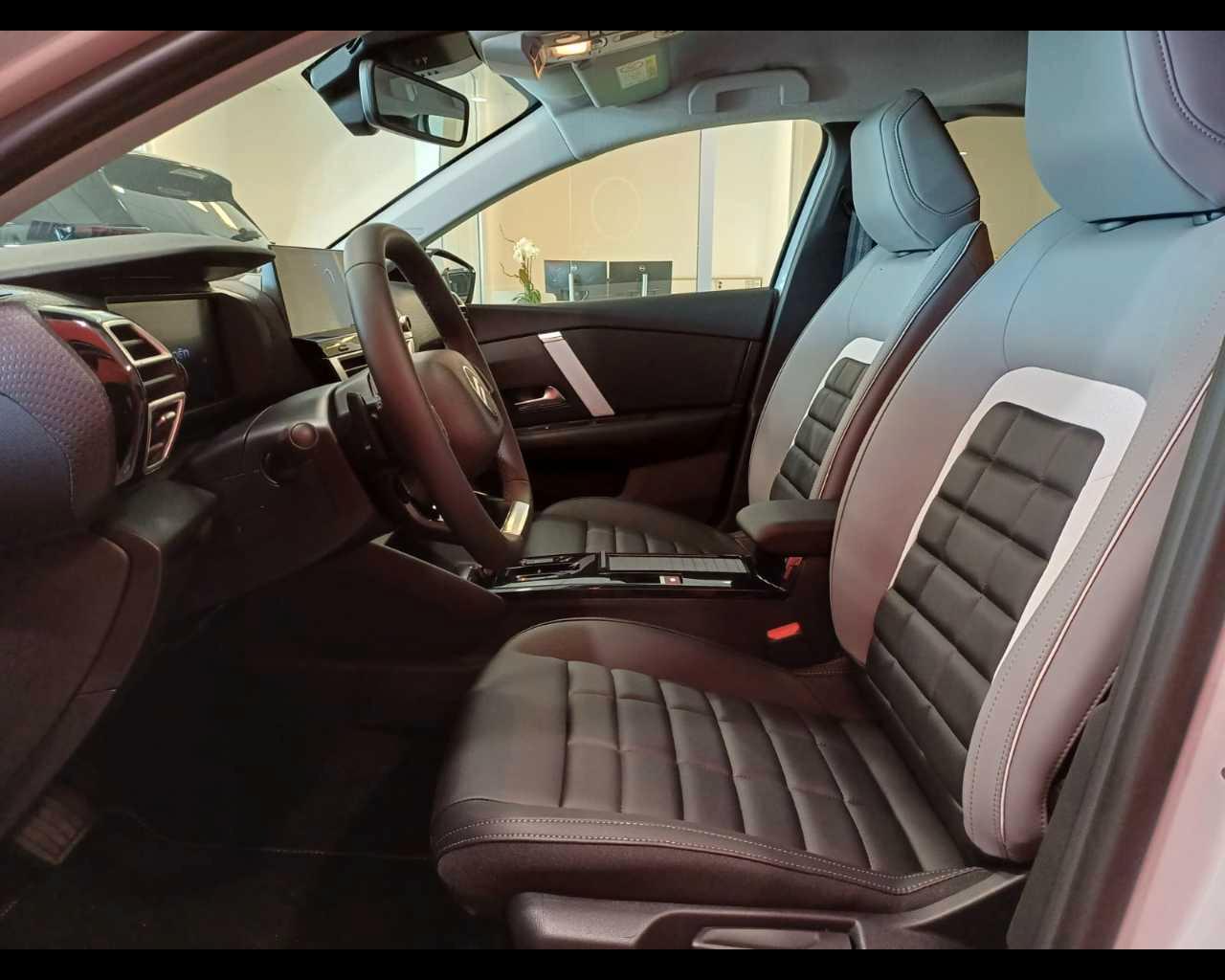 CITROEN C4 Benzina 130 cv Automatico - MAX