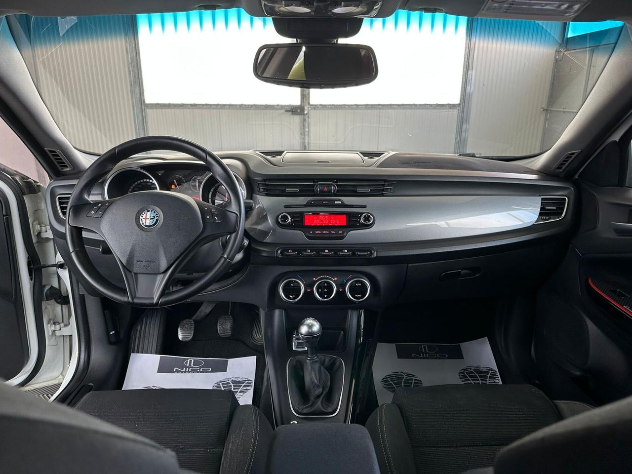 Alfa Romeo Giulietta 2.0 JTDm-2 140 CV Distinctive