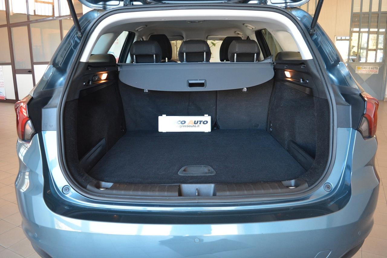 Fiat Tipo 1.6 Mjt S&S SW Business Telecamera Led