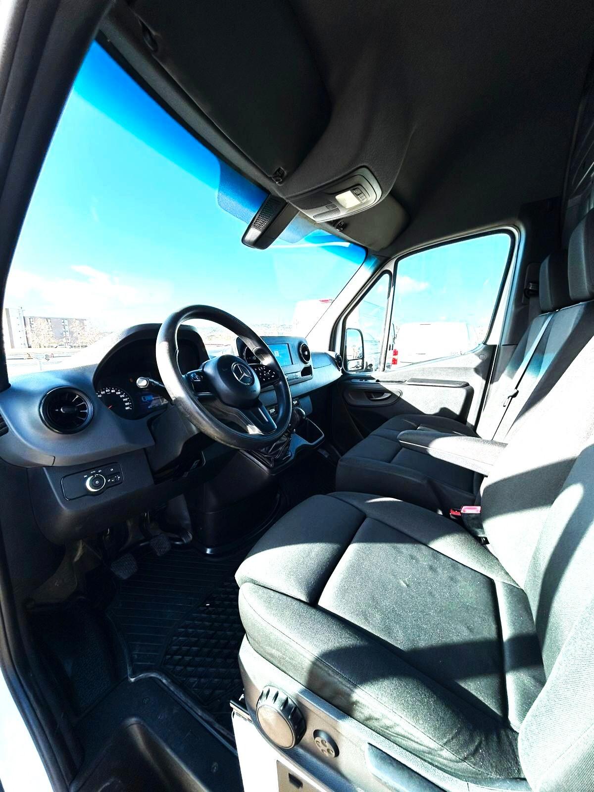 Mercedes Benz Sprinter Furgone 311 F 39/33