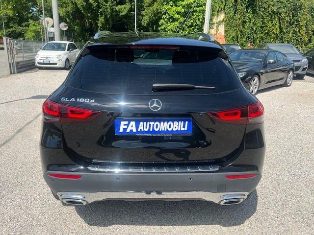 MERCEDES-BENZ GLA 180 d Automatic Sport Plus