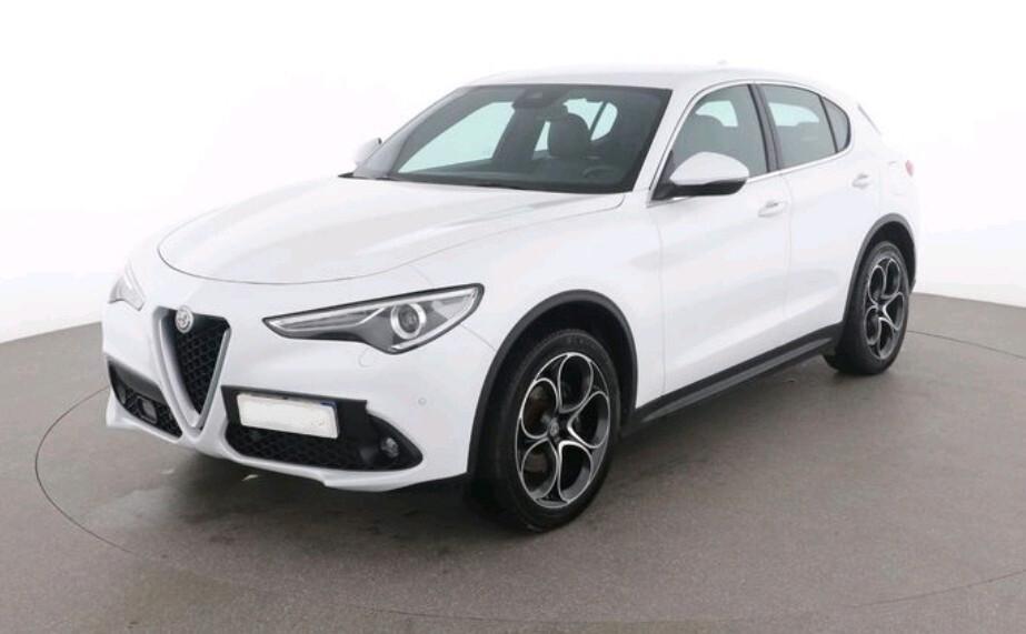 Alfa Romeo Stelvio 2.2 210 CV AT8 Q4 Lusso 2019