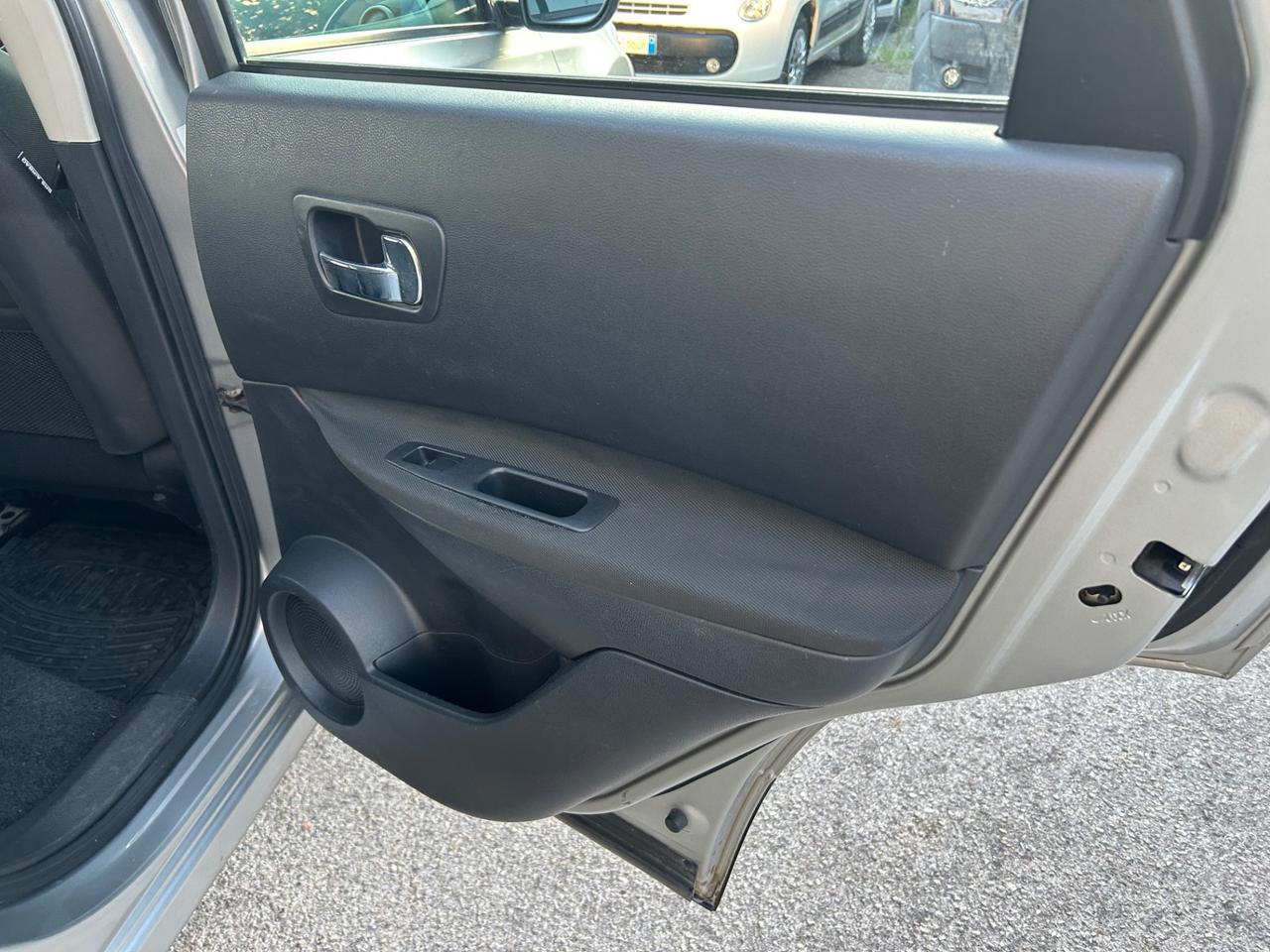 Nissan Qashqai 2.0 dCi DPF 4WD Automatico